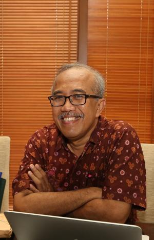 Prof.-Bambang-Purwantara