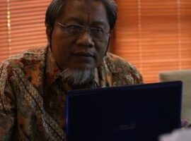 Prof.-Bambang-Purwoko