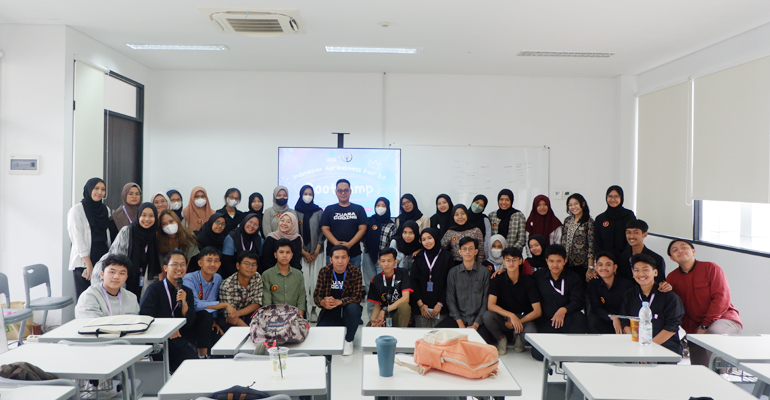 Mahasiswa IPB University Ikuti Bootcamp UI/UX Intensif Bersama Juara Coding