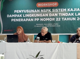 Prof Hefni Effendi Paparkan Draf Standar Kajian Lingkungan kepada Para Staf Dinas Lingkungan Hidup se-Sulawesi
