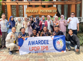 Awardee LPDP IPB University Kunjungi Galeri Sentra UMKM Tegal Waru, Bogor