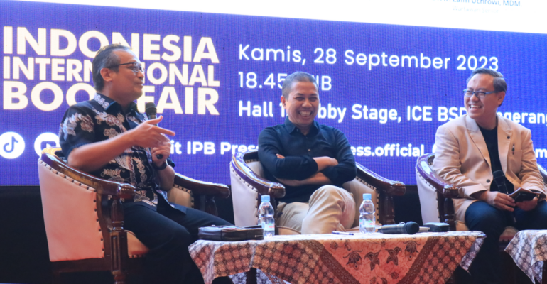 IPB Press Luncurkan Buku Integrity di IIBF 2023