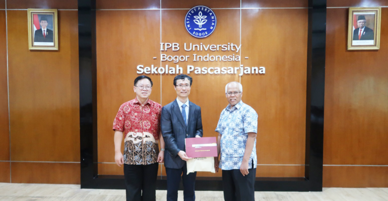 Prodi Bioteknologi SPs IPB University Datangkan Profesor dari Korea Bahas Tentang Enzyme Biotechnology
