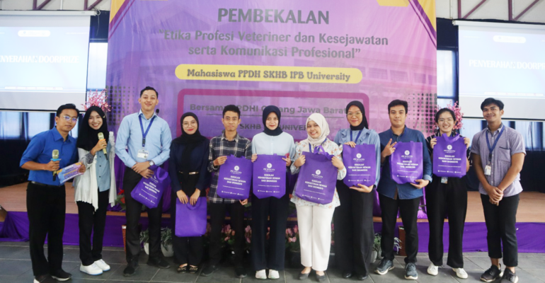 SKHB IPB University dan PDHI Jabar II Bekali Calon Dokter Hewan Etika Profesi dan Komunikasi Profesional