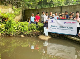 Dosen Sekolah Vokasi IPB University Bantu Pondok Pesantren Penyediaan Air Bersih