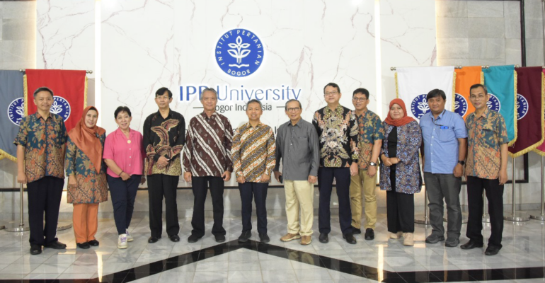 IPB University Terima Tim Asesmen Lapang LAMSAMA pada Akreditasi Program Studi KImia