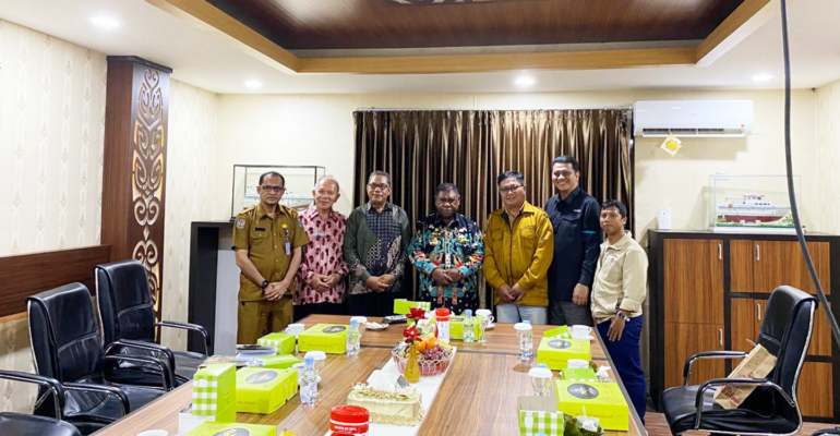 Pj Gubernur Ali Baham Dukung Pembangunan SPR IPB University di Papua Barat