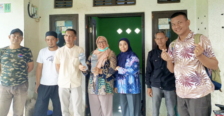 Tim Dosen MAB Sekolah Vokasi IPB University Temukan Empat Masalah Utama di UMKM Mulyaharja