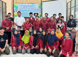 Bantu Jawab Masalah Petani Cabai Desa Sangup, Mahasiswa KKNT Inovasi IPB University Berikan Ruang Diskusi