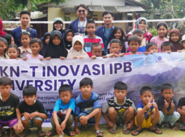 Mahasiswa KKNT Inovasi IPB University Inginkan Anak-Anak di Desa Tamansari Jadi ‘Polisi Kebersihan’