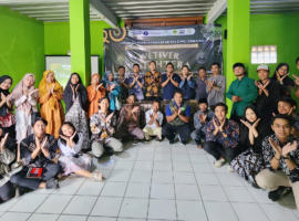 Tim PPK Ormawa Himagreto IPB University dan Masyarakat Cibunian Bersatu Padu Bangun Kampung Iklim