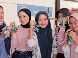 Keren! Mahasiswa IPB University Gelar Perca Crafty Day di Kampung Perca, Kelurahan Sindangsari