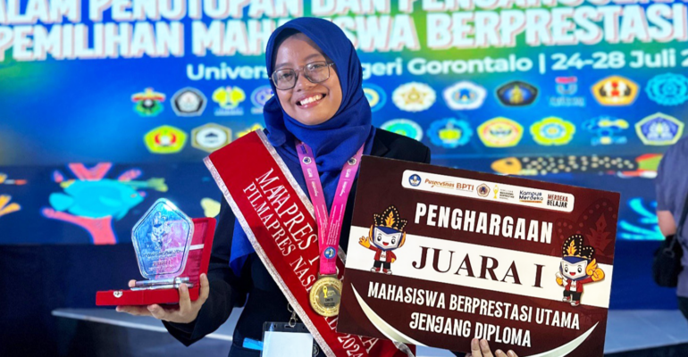 Mahasiswa Sekolah Vokasi IPB University Raih Juara Pertama Pilmapres Jenjang Diploma untuk Ketiga Kalinya