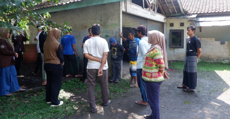 PPK Ormawa Himasiter IPB University Luncurkan Program Budikdamber Kombinasikan Budi Daya Lele dan Sayuran