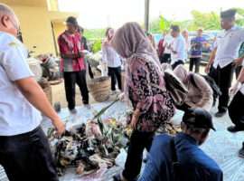 Departemen Silvikultur IPB University Bersama Pemkab Trenggalek Adakan Pelatihan Bak Komposting Sistem