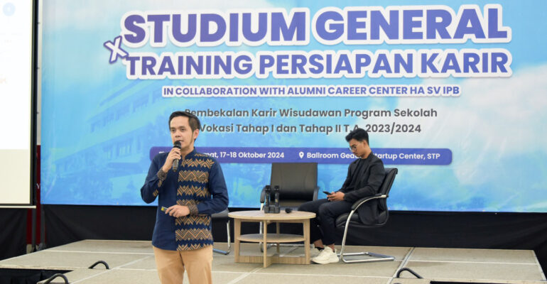 Studium Generale di IPB University Bahas Pentingnya Personal Branding dan Analisis SWOT di Dunia Kerja