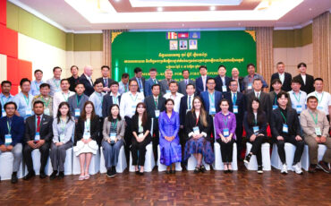 Guru Besar IPB University Jadi Keynote Speaker Simposium Internasional di Kamboja, Bahas Karhutla Wilayah ASEAN