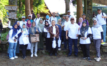 Pentingnya Edukasi Konservasi Alam, SPs IPB University Ajak Delegasi Forpimpas Ke Situ Gunung, Sukabumi