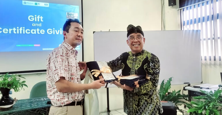 Tutup Semester Ganjil, SPs IPB University Gelar Studium Generale Hadirkan Profesor dari Jepang